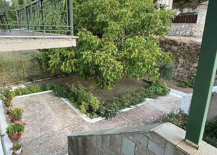 בית נופש Anesis Asprogerakata